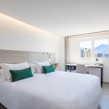 Halley & Affiliated By Melia Benidorm