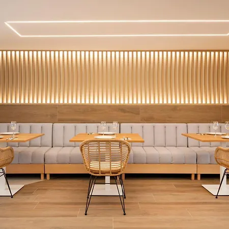 Halley And Apartments, Affiliated By Melia 베니돔